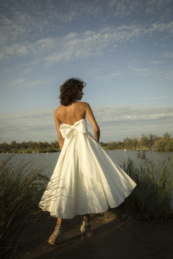 Boutique robes de mariée à Paris Love Is Like A Rose - Robe de mariage bustier MADAME POMPADOUR