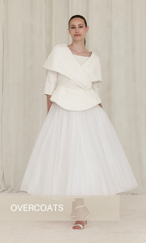 Custom-made wedding dress designer in Paris Lilar - Wedding dresses boutique - Overcoats