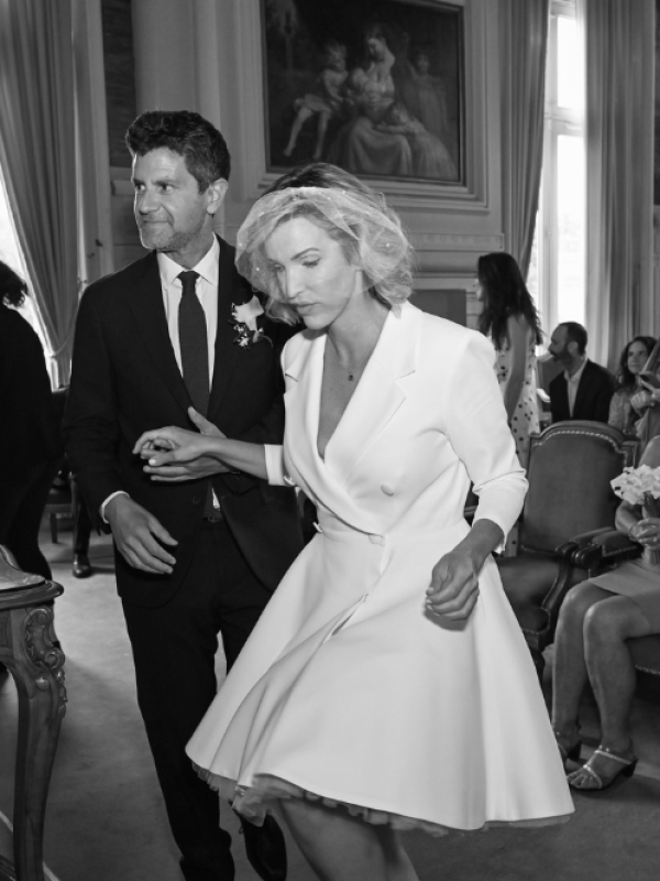 Boutique robes de mariée à Paris – Essayage robes de mariage à paris – ASHLEY par @momentsbyshoshana Boutique robes de mariée à Paris - Essayage robes de mariage à paris - ASHLEY