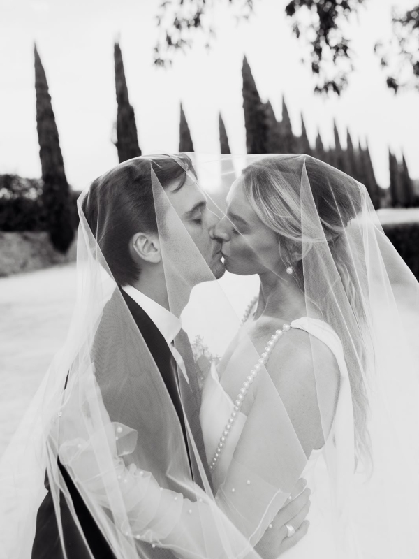 leonore-real-bride-lilar-paris-@maximebernadin